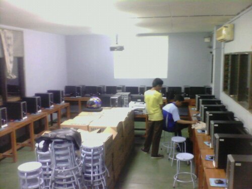 Setting Lab Komputer Teknik Gambar Bangunan Setting Lab Komputer Teknik Gambar Bangunan