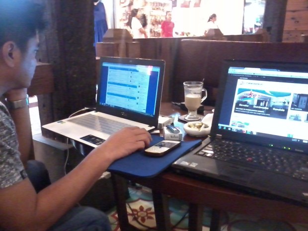 Training SEO Web Administrator di Kopi Luwak Blok M Plaza