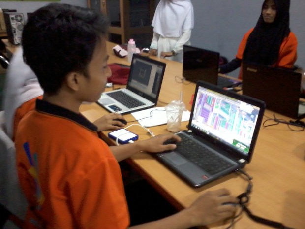 Belajar AutoCAD 3D Rendering Teknik Bangunan di SMKN Jakarta Utara