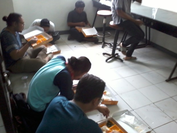 istirahat training autocad di teknik lingkungan fakultas arsitektur lansekap dan tekniklingkungan universitas trisakti