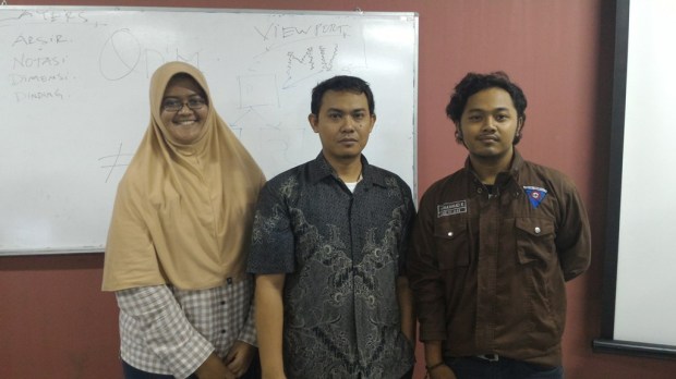 ketua dan panitia himpunan mahasiswa training autocad teknik lingkungan fakultas arsitektur lansekap dan tekniklingkungan universitas trisakti