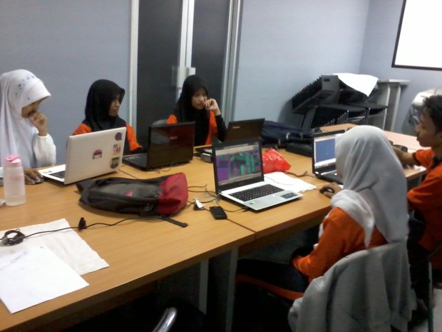 Training AutoCAD 3D Rendering Teknik Bangunan di SMKN Jakarta Utara