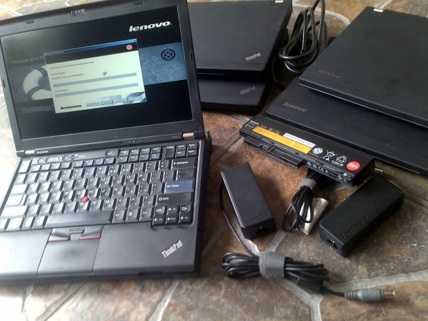 Jual Notebook Second Lenovo (IBM) Thinkpad X220 Recovery Active Battery 6cell Charger Adaptor