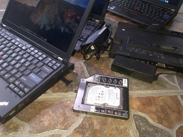 Jasa Modifikasi Install Hackintosh DualBooting Mac OSX Elcapitan : Yosemite + Windows 7 Professional Original Lenovo Thinkpad X220 Ultrabay HardDisk