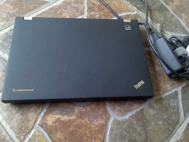 Jual Notebook Laptop Lenovo Thinkpad T420 Windows 7 Pro 64bit Original