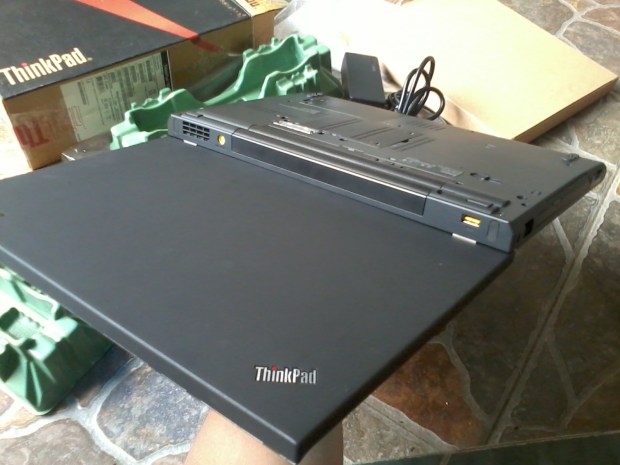 laptop-lenovo-thinkpad-t530-dualvga-nvidia-nvs-5400m-intelhd-4000-8cpus-i7-3720qm-2-60ghz-body