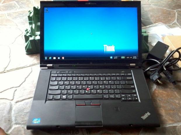 laptop-lenovo-thinkpad-t530-dualvga-nvidia-nvs-5400m-intelhd-4000-8cpus-i7-3720qm-2-60ghz