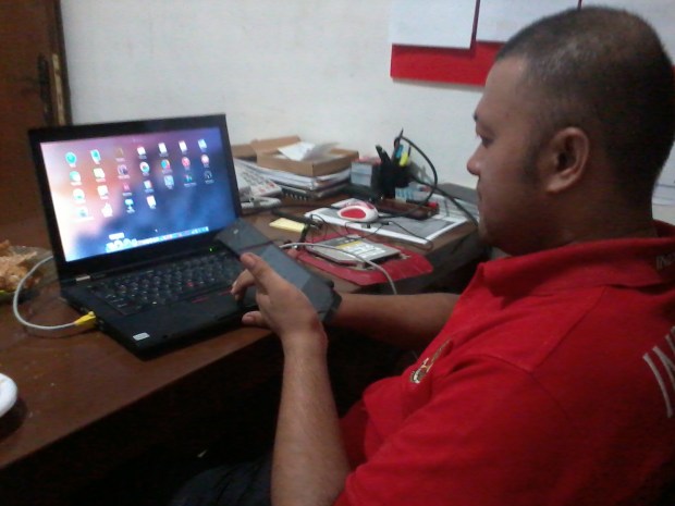install-hackintosh-thinkpad-t420-bluetooth-dualboot-osx-yosemite-windows7-professional-di-harapan-jaya-bekasi-barat
