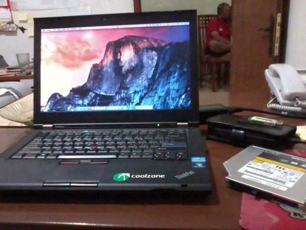 install-hackintosh-thinkpad-t420-desktop-dualboot-osx-yosemite-windows7-professional-di-harapan-jaya-bekasi-barat