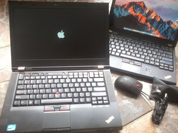 jasa-install-hackintosh-macos-sierra-lenovo-thinkpad-t420-dualboot-dengan-windows-7-professional-64bit-thinkpad-logo-apple-booting