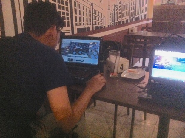 Proses Rendering Kursus Private AutoCAD + Fusion360 di Syahaba Coffee Bogor